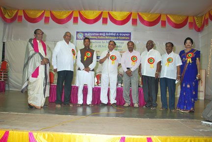 Felicitation to Meritorious Students image16